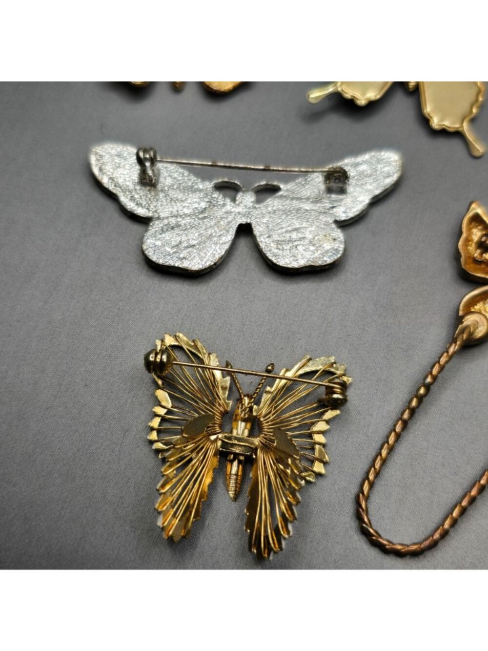 Vintage Butterfly Brooch Lot of 8 Cloisonne Enamel Earrings Gold Tone Statement - Picture 11 of 13